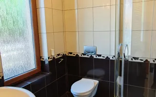 Casa spatioasa. Pretabil si pt. clinica, invatamant, camin varstnici. - Poză 26
