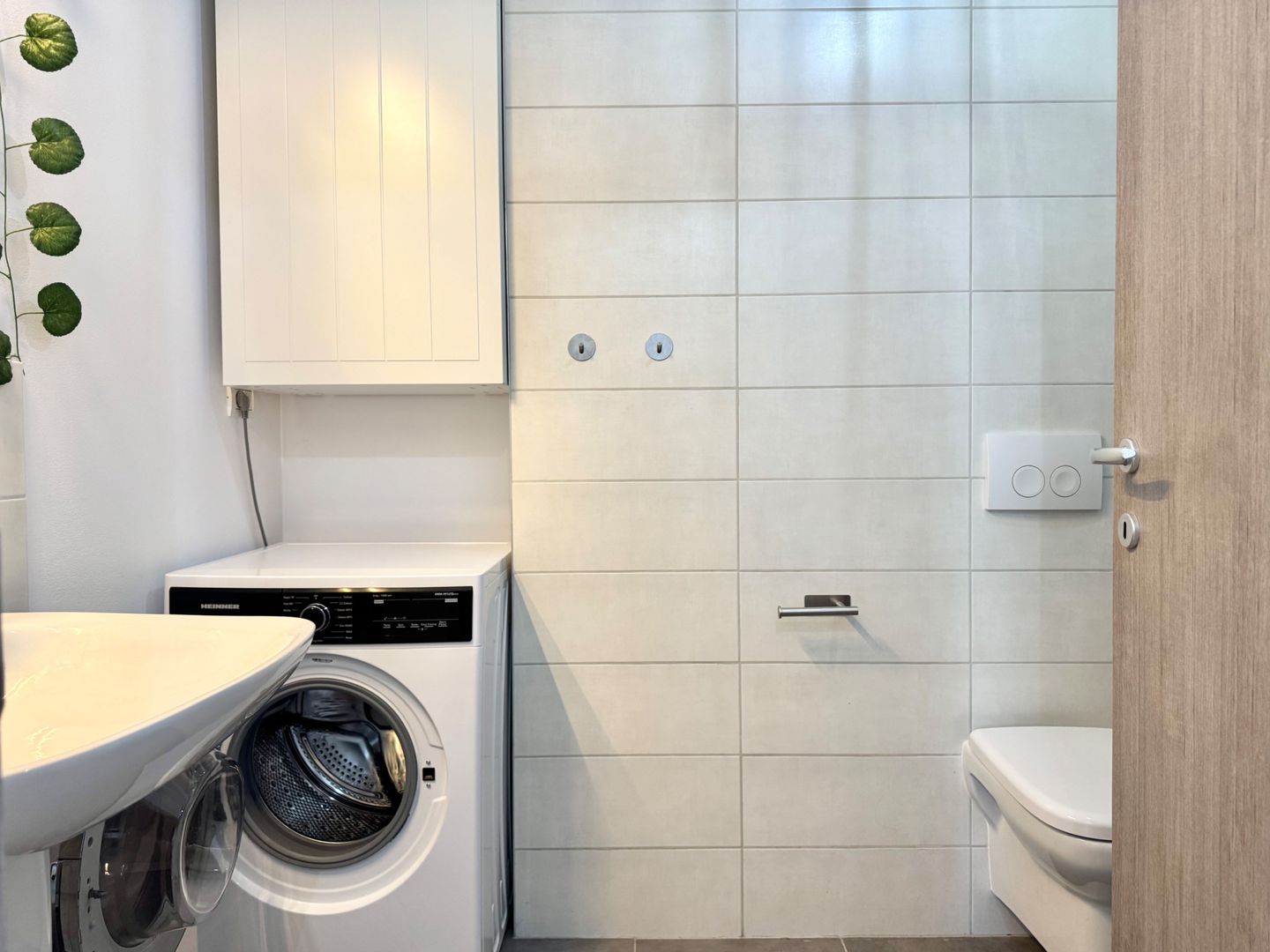 Apartament luminos cu 2 camere, balcon – zona Vox - Poză 26