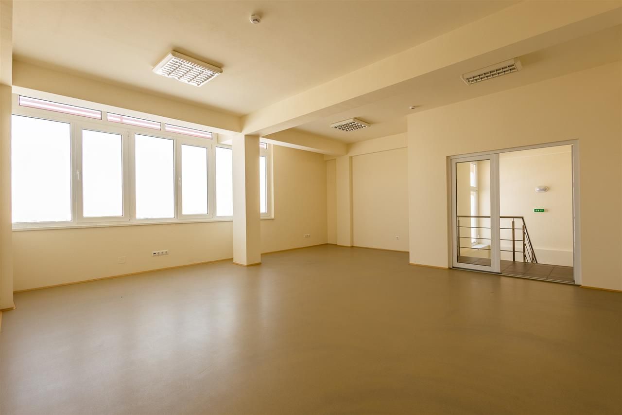 Spatiu comercial nou, componenta si dotari apreciabile, Calea Bucuresti, Brasov - Poză 25