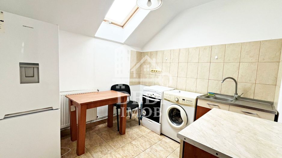 Apartament cu 2 camere de vanzare zona Rogerius, Oradea - Poză 7