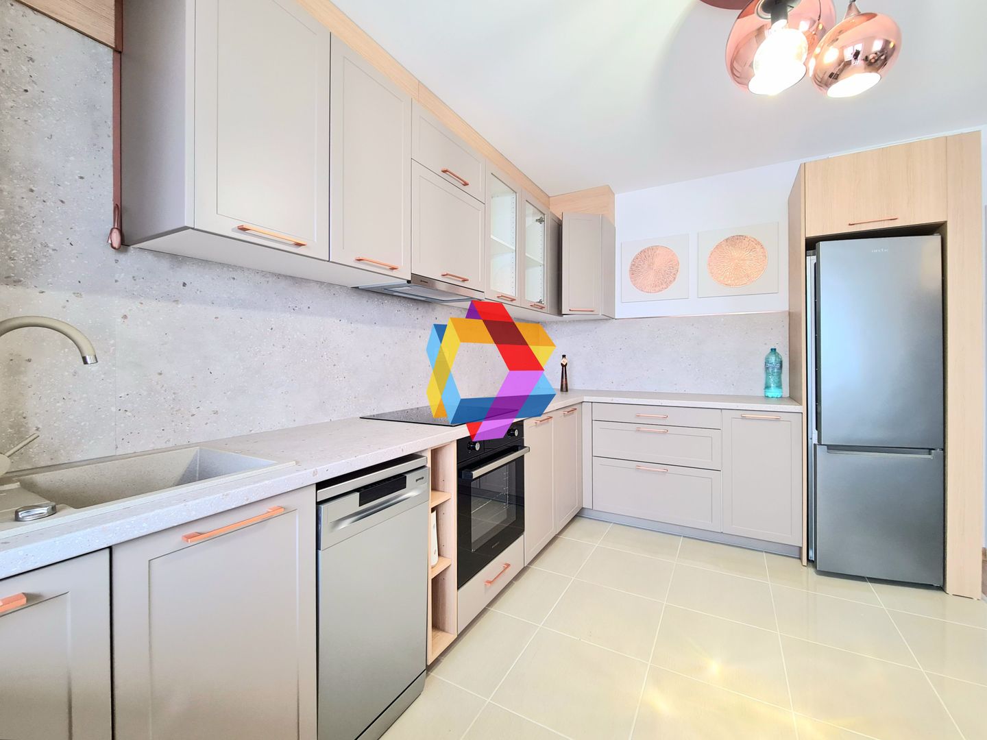 Apartament doua camere de vanzare - Sub Cetate - Sânpetru - Poză 9