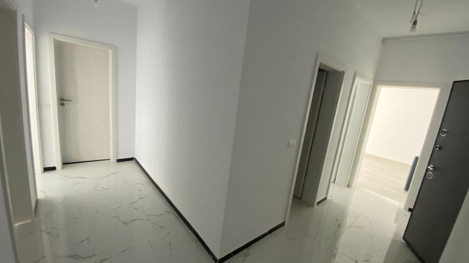 Giroc-Neptun | 3 Camere  | Decomandat | Lift | Disponibil imediat - Poză 10