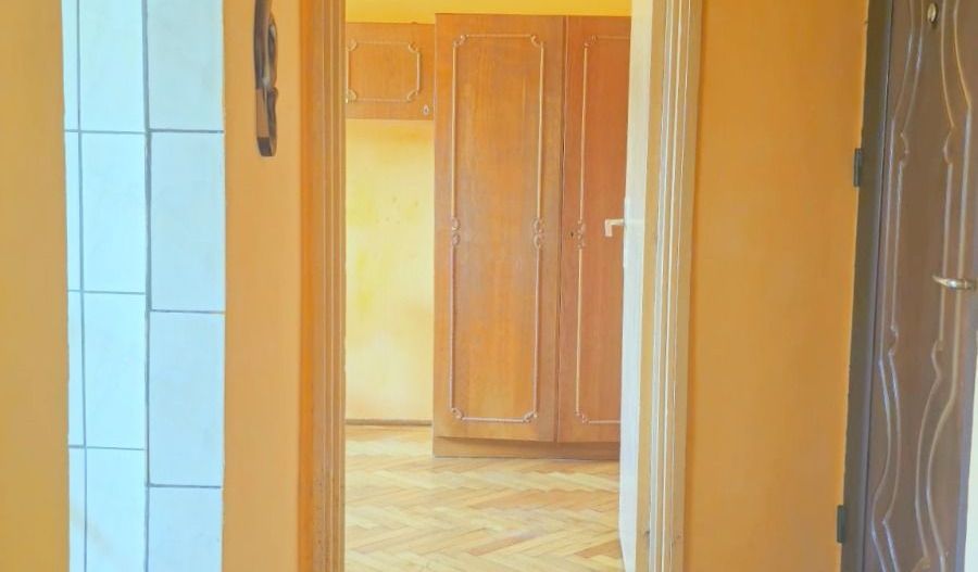 De vanzare apartament cu 3 camere Tiglina 1, 67.000 euro - Poză 8
