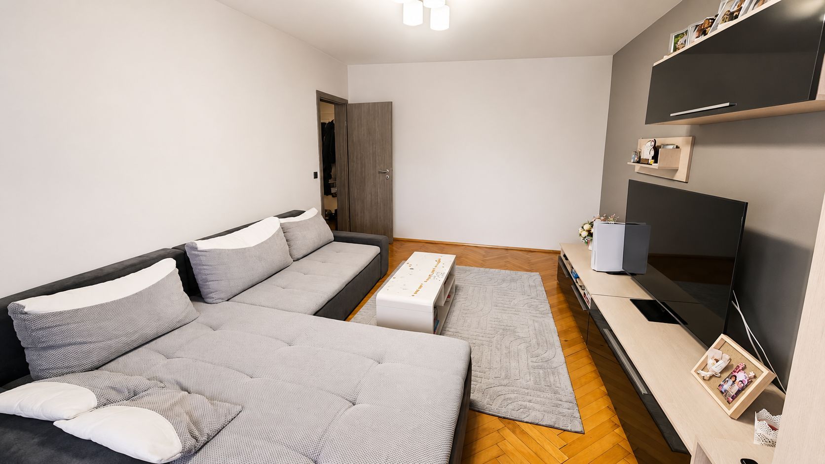 COMISION 0% | Apartament 3 camere | 72 mp | 2 Bai | Acoperis Tigla - Poză 4