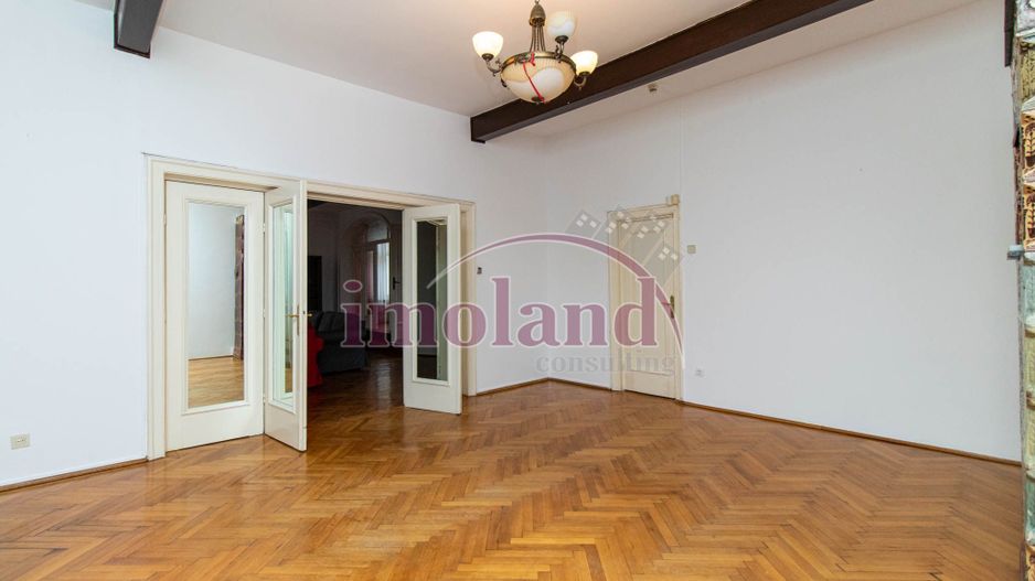 Inchiriere - Rezidenta/Birouri - Vila cu curte - Aviatorilor - Poză 8