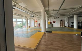 Spatiu de birou cu terasa de 295 mp - Poză 1