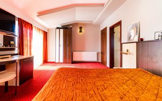 Vila Luxury în Dumbrăvița – Exclusivitate lângă pădure 980E/mp - Poză 2