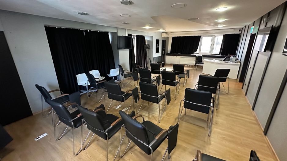 Spatiu în clădire de birouri - Poză 7