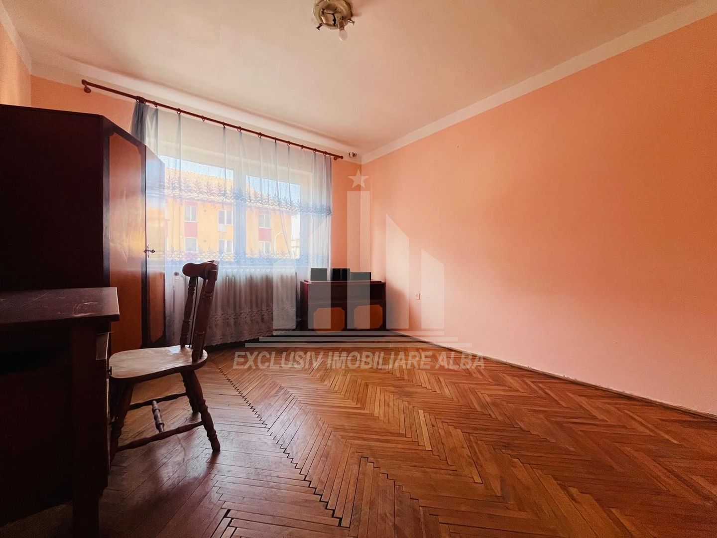 Apartament cu 3 camere decomandate, Centru - Poză 5
