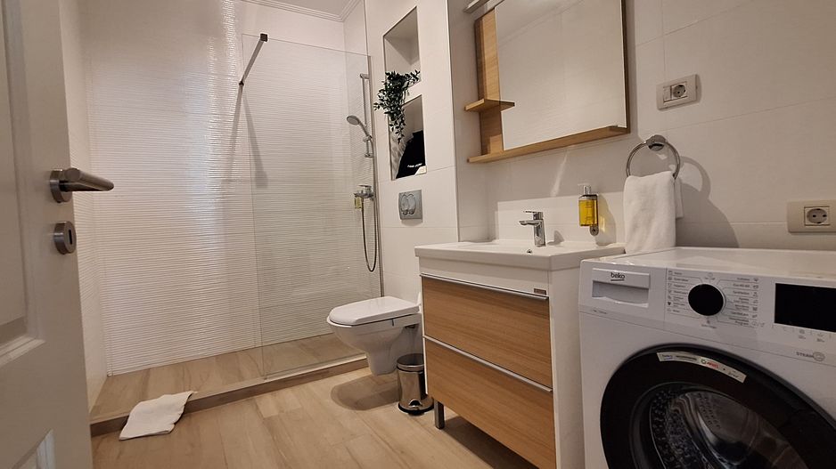 Apartament mobilat si utilat cu 2 locuri de parcare - Poză 9