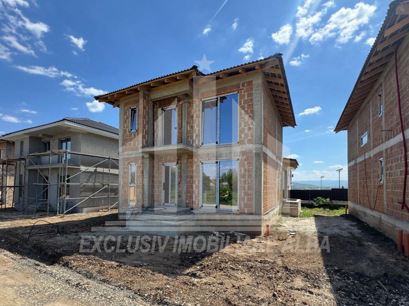 Casa individuala | P + 1 | 125 mp utili | 250 mp teren | Cetate - Poză 3