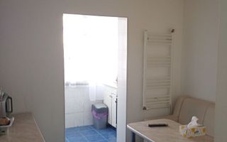 Apartament 2 camere de vânzare – Zona Nae Leonard, etaj 3/4 - Poză 4