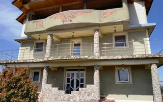 Imobil pretabil activitati diverse: clinica medicala/camin batrani/pensiune - Poză 36