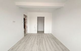 Duplex cu 4 camere despărțit prin camera tehnica | Mosnita Noua - Poză 7