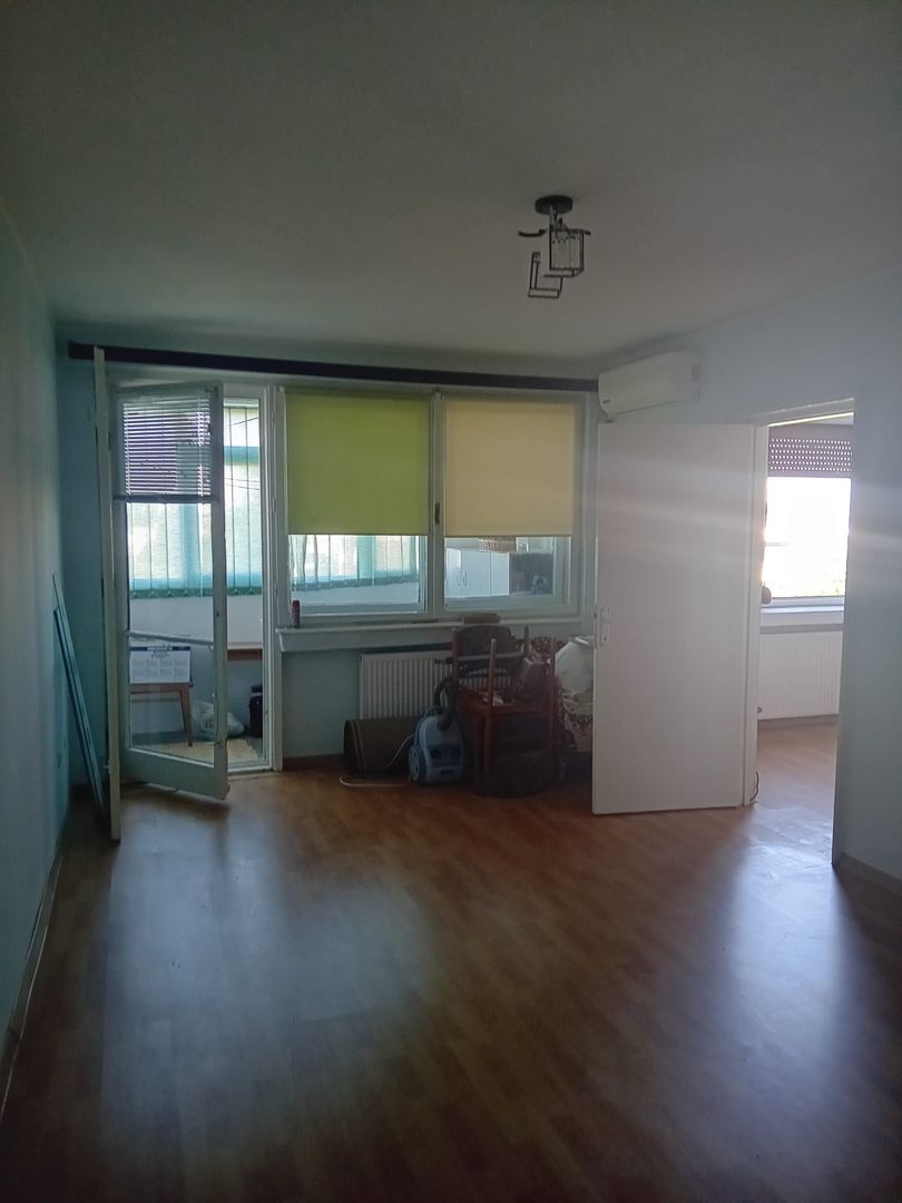 Apartament de vânzare – Țiglina 2, Galați | Etaj 5/9 - Poză 2