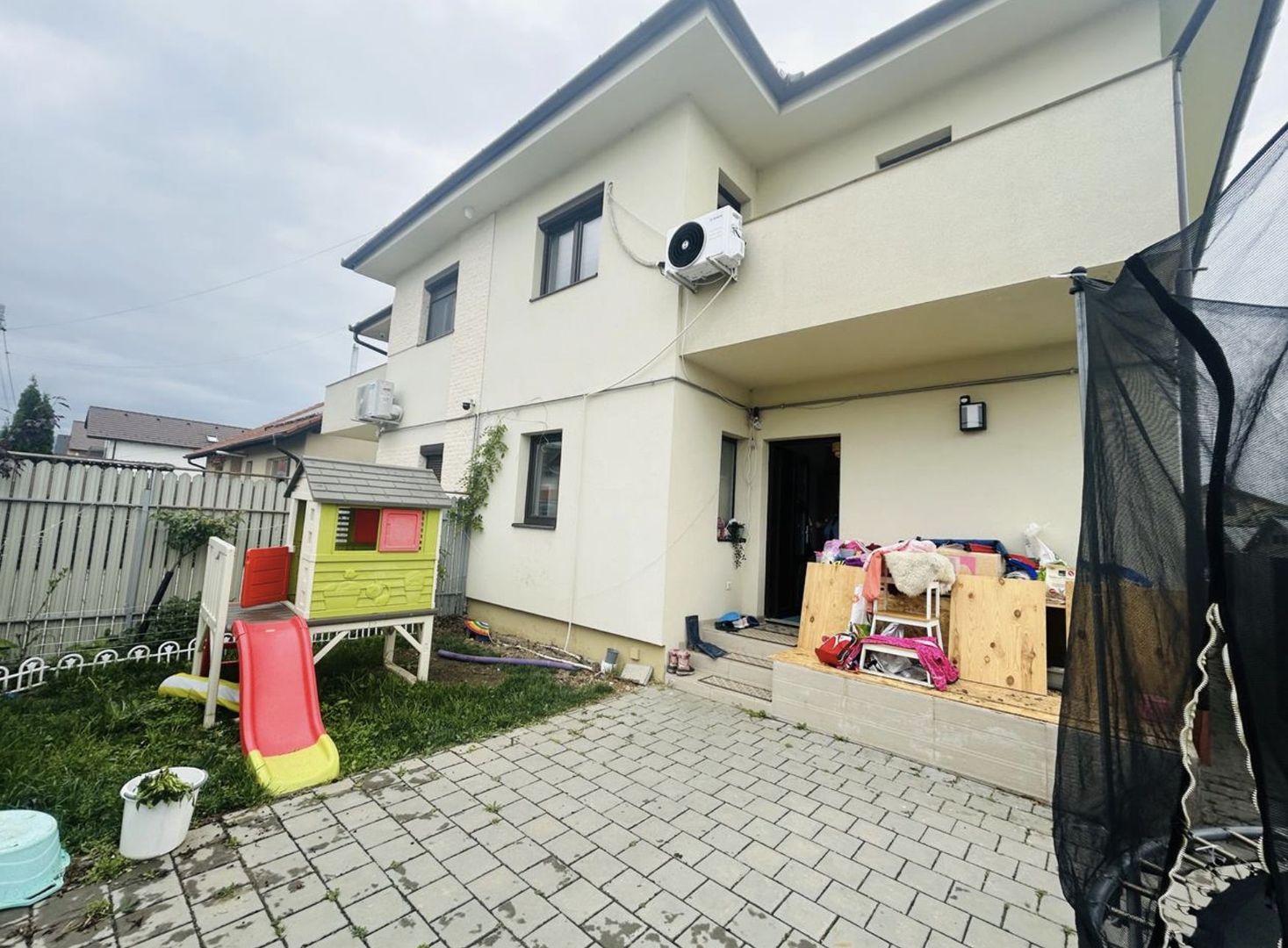 Casa de vanzare in Cristian - duplex - 125 mp utili + teren de 250 mp - Poză 12