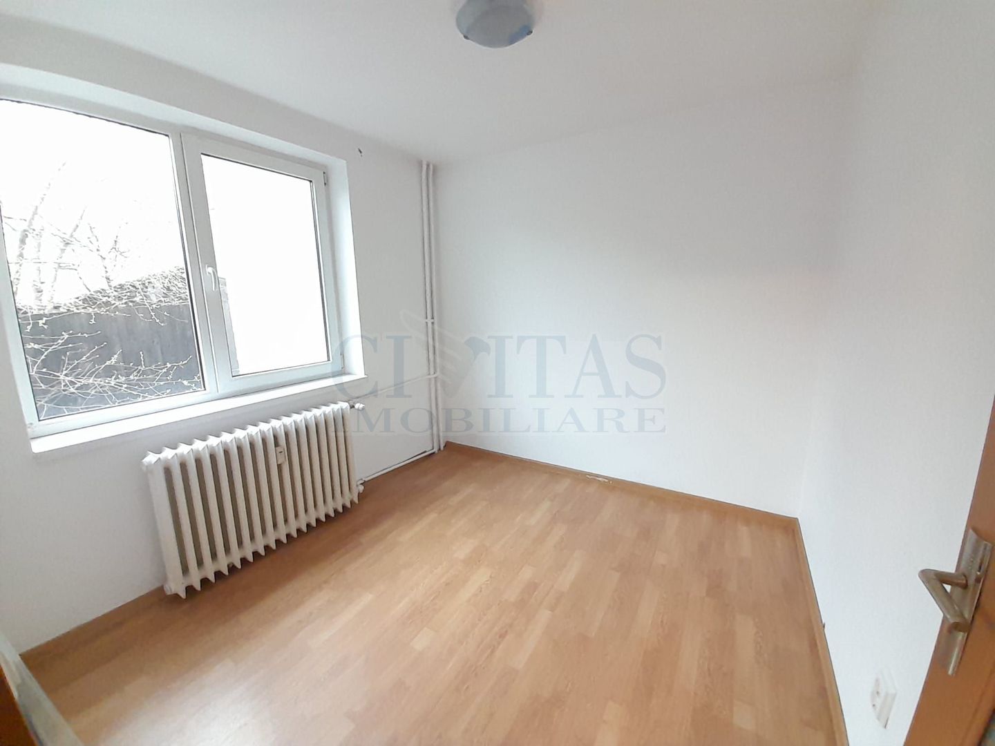 2 camere, 31 mp, langa Piata Hermes!! - Poză 5
