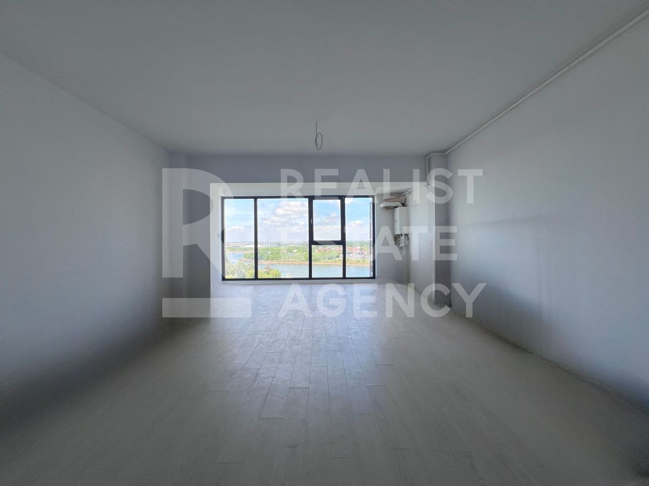 Vânzare, apartament cu 3 camere în zona Străulești - Poză 2