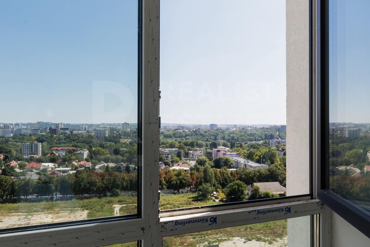 Vânzare, apartament, 3 camere + living, strada Vasile Lupu, Buiucani - Poză 3