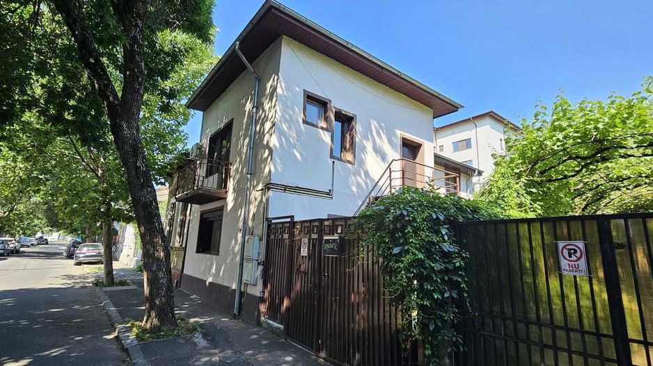 Vand casa Bucuresti sector 3 - Poză 1