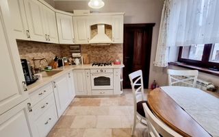 Apartament la vila de inchiriat 3 camere | Zona Centrala | 100 mp utili - Poză 2