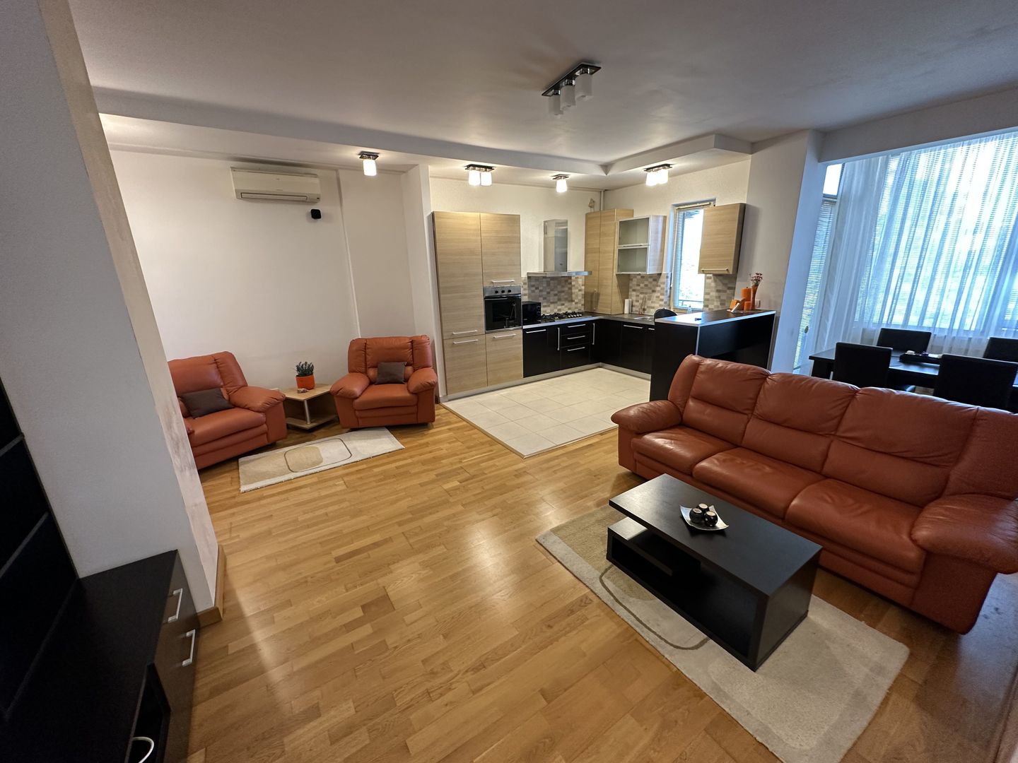 Apartment for rent close to the Center - Poză 3