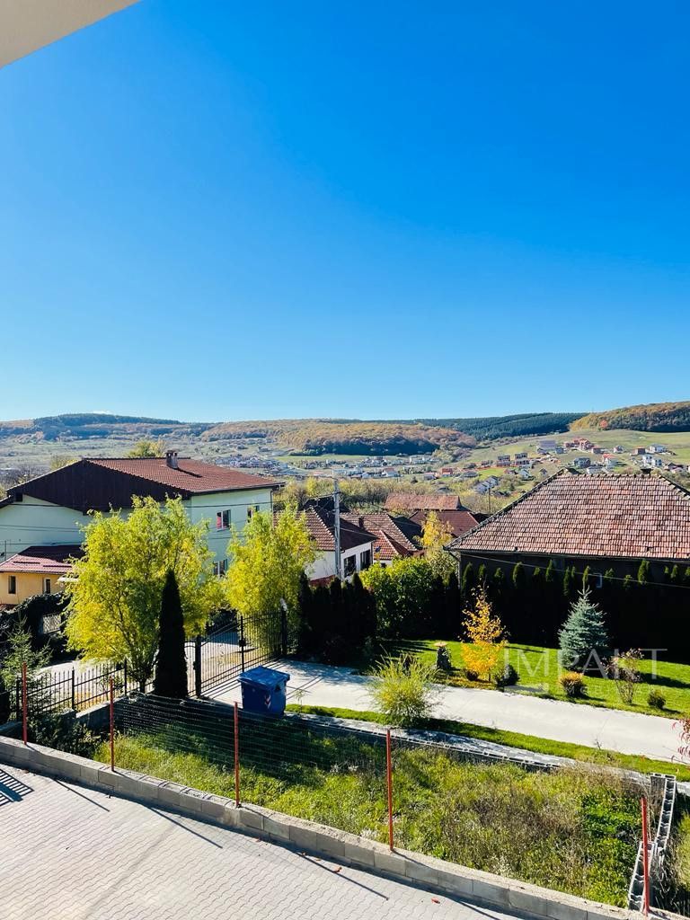 Ansamblu de 3 case la vanzare  in Chinteni! - Poză 10