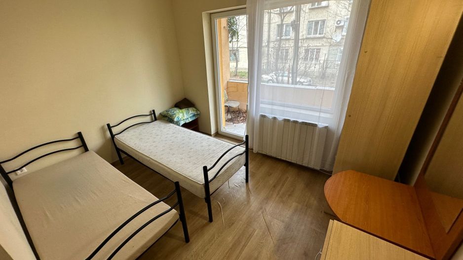 Apartament spatios 150 mp - Poză 23