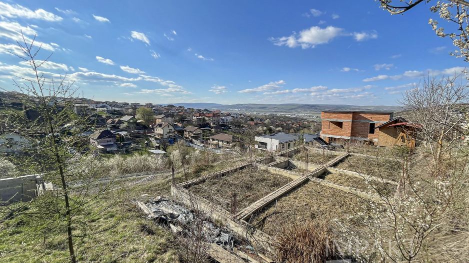 Teren cu autorizatie pentru constructie casa/duplex in Dezmir! - Poză 2