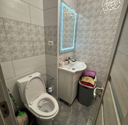 Apartament 3 camere, decomandat, ultracentral, mobilat si utilat - Poză 8