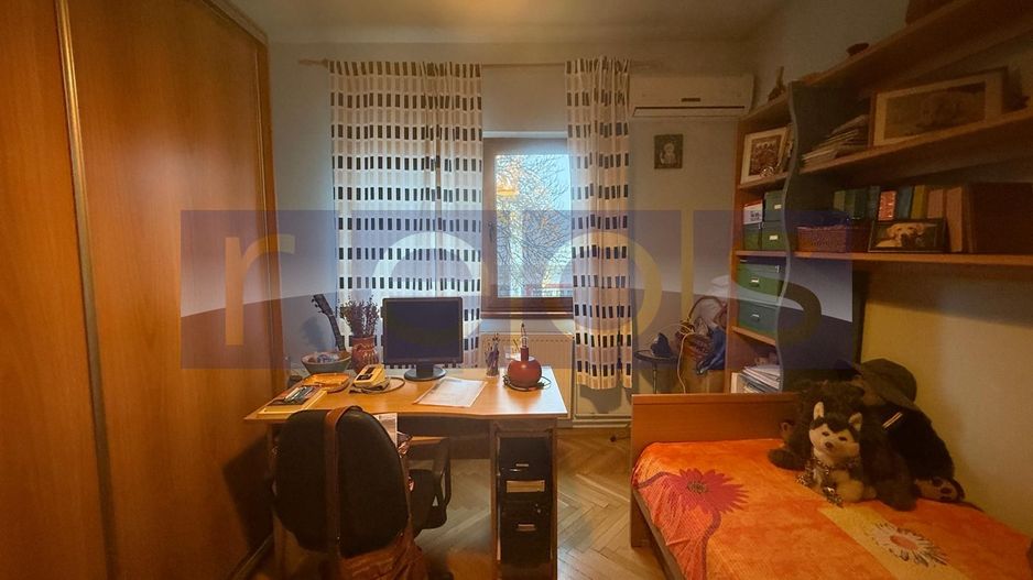 DE VANZARE APARTAMENT IN VILA 4 CAMERE DRUMUL SARII | OPORTUNITATE | - Poză 7