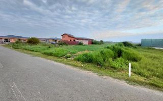Teren intravilan situat într-o zonă liniștită - Poză 1
