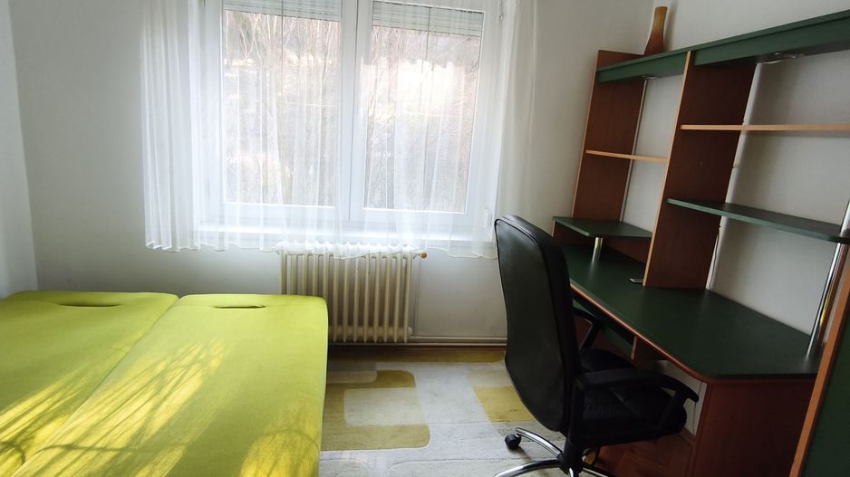 Apartament 4 camere | 2 băi | zona Cornișa parter inalt - Poză 5