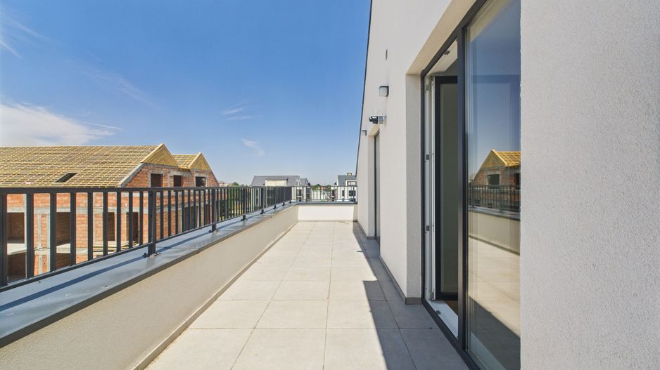 Apartament 3 camere , 2 băi , zona Freidorf - Poză 13