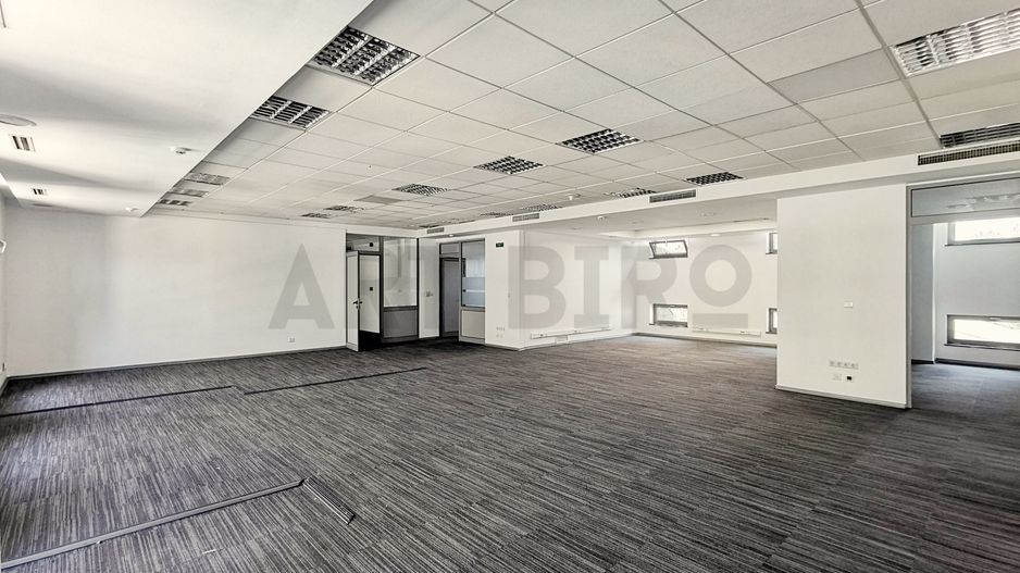 Zero comision, 260-682mp birou mobilat, move-in ready, Romana, 6' metrou - Poză 6