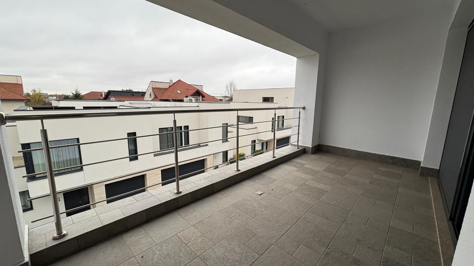 Vila de vanzare sau inchiriere zona Iancu de Hunedoara Baneasa - Poză 10
