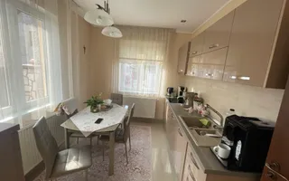 Casă spațioasă cu 5 camere I 1.000 mp teren I Rășinari I Sibiu - Poză 18