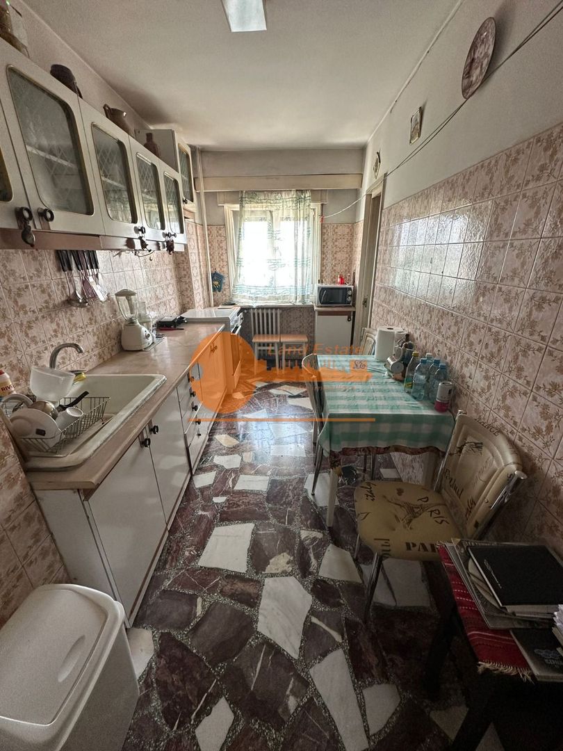 3 camere Dorobant ( 1983 ) - Poză 20