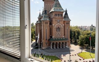 Apartament superb cu 2 camere langa Catedrala, bucatarie separata | Ultracentral - Poză 3