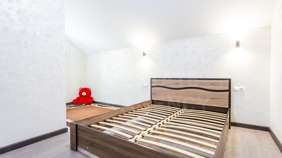 Chirie, casă, 3 nivele, 5 camere, strada Cantinei, Durlești - Poză 15