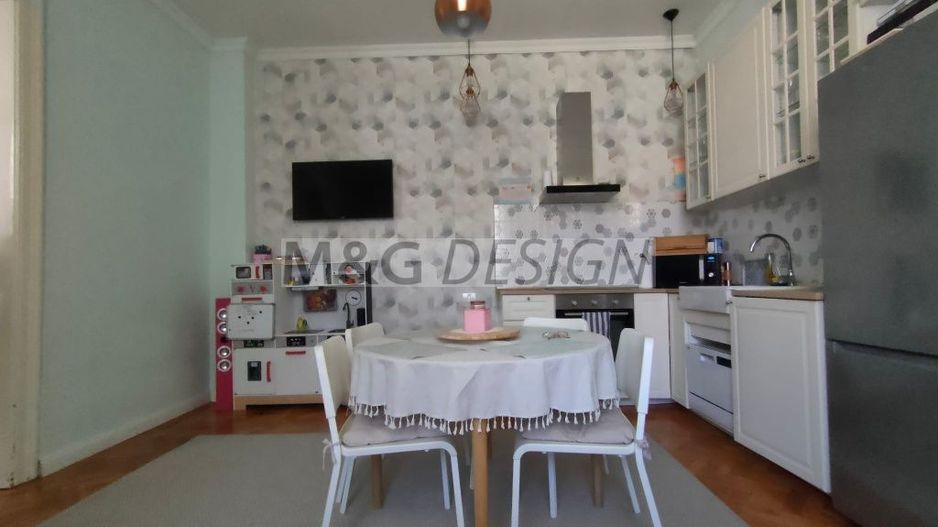 Apartament 2 camere iosefin la curte comuna - Poză 2