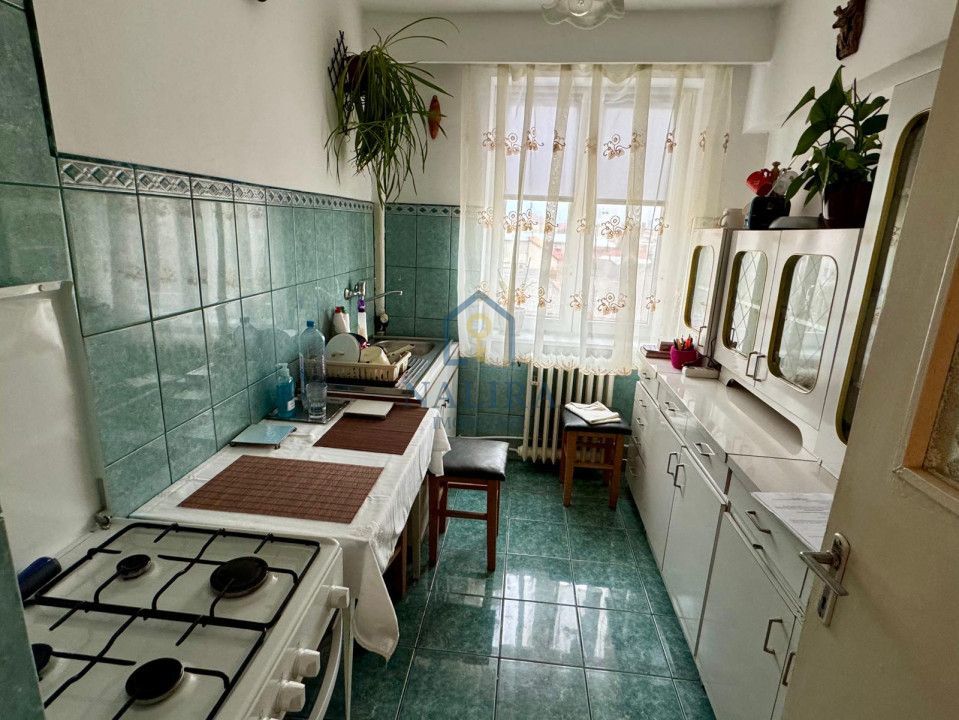 Apartament de vanzare Sasar 4 camere de vanzare — Sasar - Poză 6