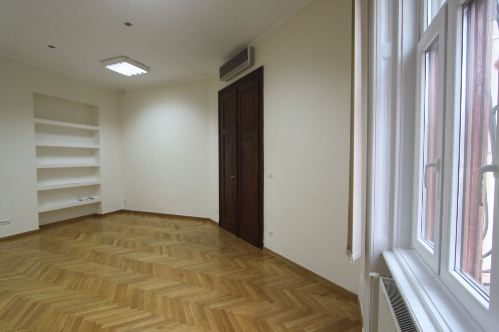 Apartament pretabil birou - Piata Victoriei - Poză 22