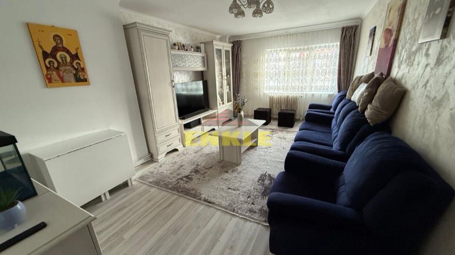 De vânzare apartament 4 camere, ultracentral – 92 mp - Poză 1