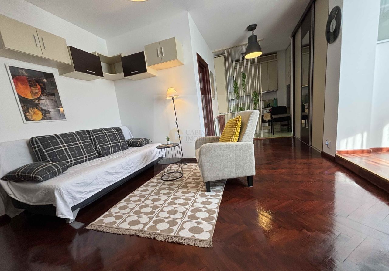 Garsoniera 38mp | Etaj 1/3 | Bloc expertizat | Victoriei - Buzesti - Poză 2