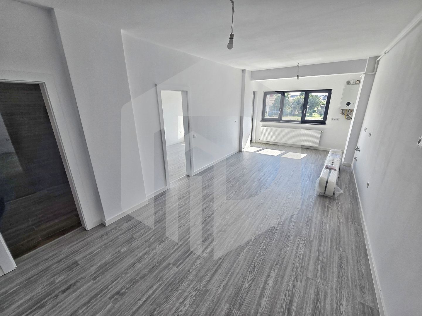 Apartament 2 camere etaj 1 intabulat cheie - Poză 3