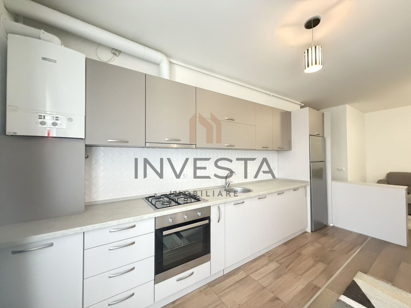 Apartament cu 2 camere de inchiriat cu parcare subterana, Europa - Poză 4