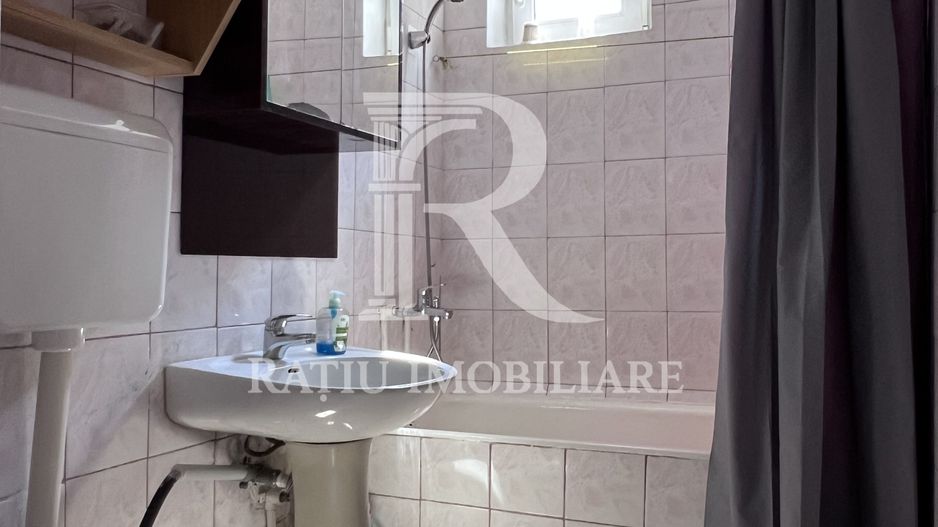 Apartament cu 2 camere | etaj 1 | Centru Civic | Oradea - Poză 10
