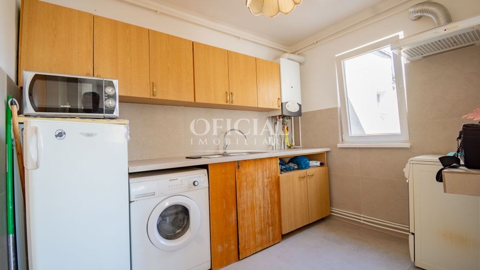 Apartament 3 Camere | 43 Mp | Renovat | Centrala | Manastur Mehedinti - Poză 5