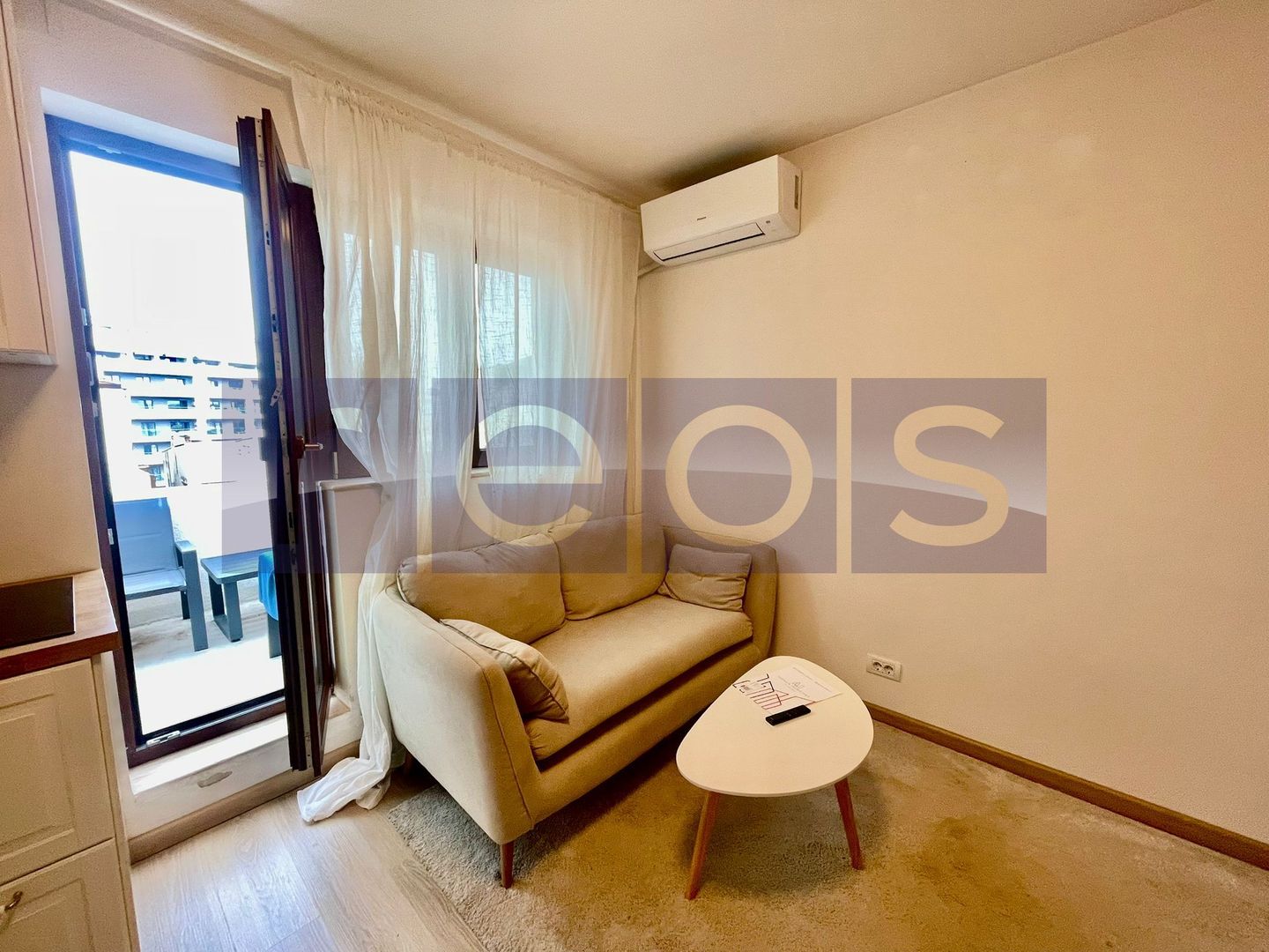 VANZARE GARSONIERA STUDIO DACIA PIATA SPANIEI 37MP CENTRALA PROPRIE - Poză 2